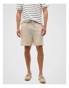 Linen Pullon Short in Almond