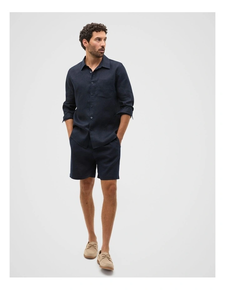 Linen Everyday Shirt in Midnight Blue image 4