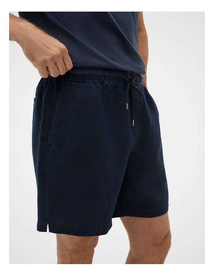 Pull On Linen Short image 3