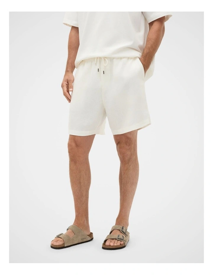 Pull On Linen Short image 3