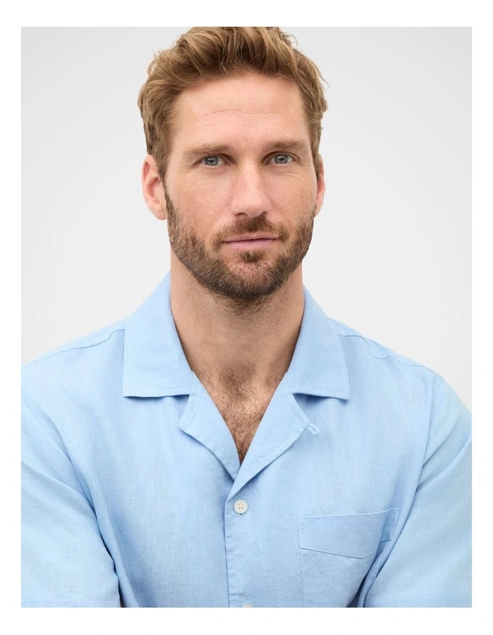 Camp Collar Linen Shirt in image 3