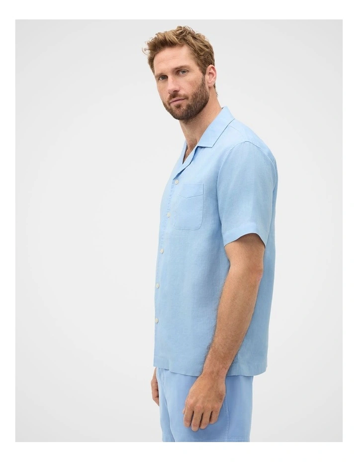 Camp Collar Linen Shirt in image 4