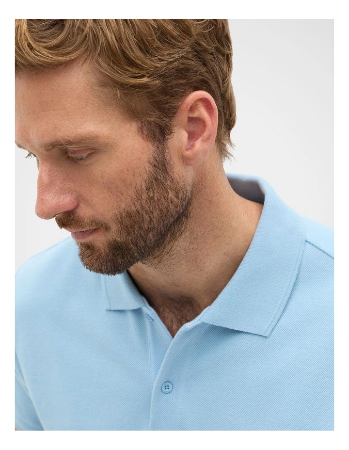 Pique Polo in image 4