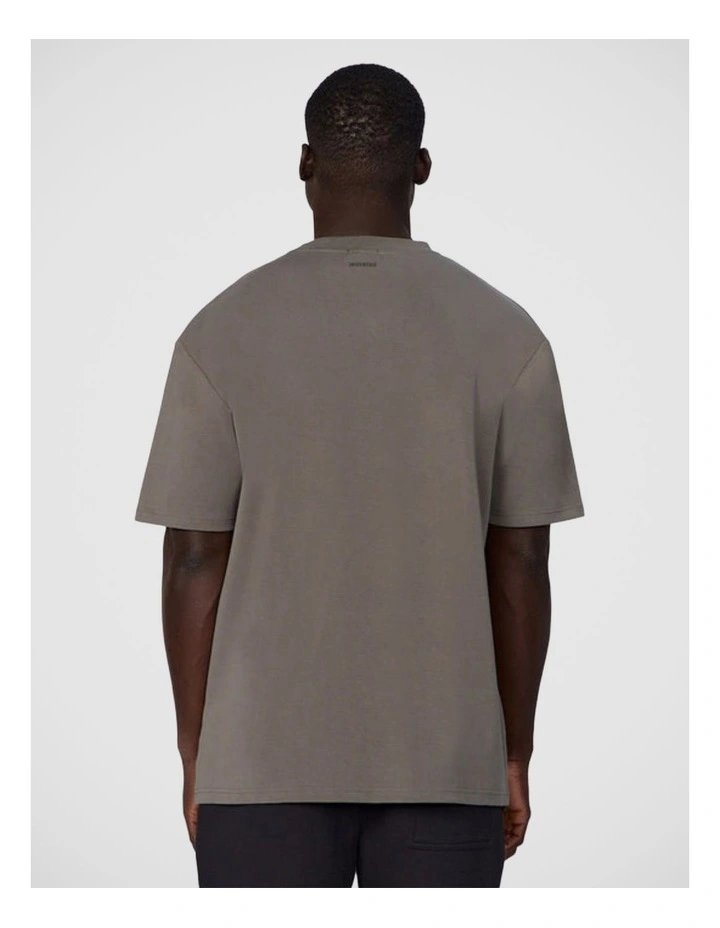 The Newport Tee - Leaf image 2