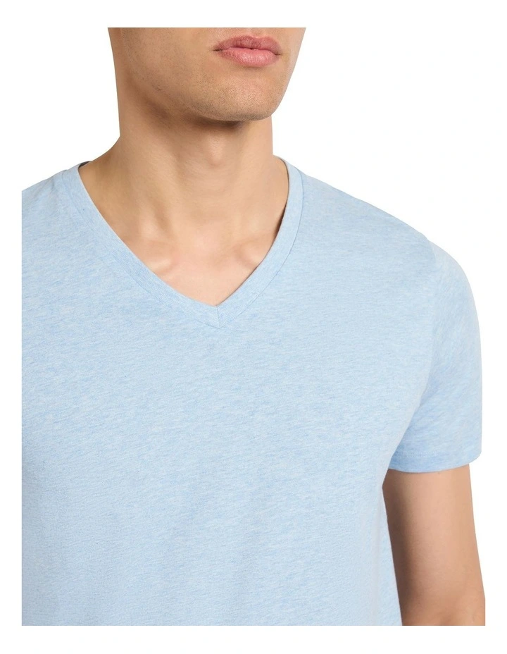 Marle Arnie V Neck in Sky Marle image 3