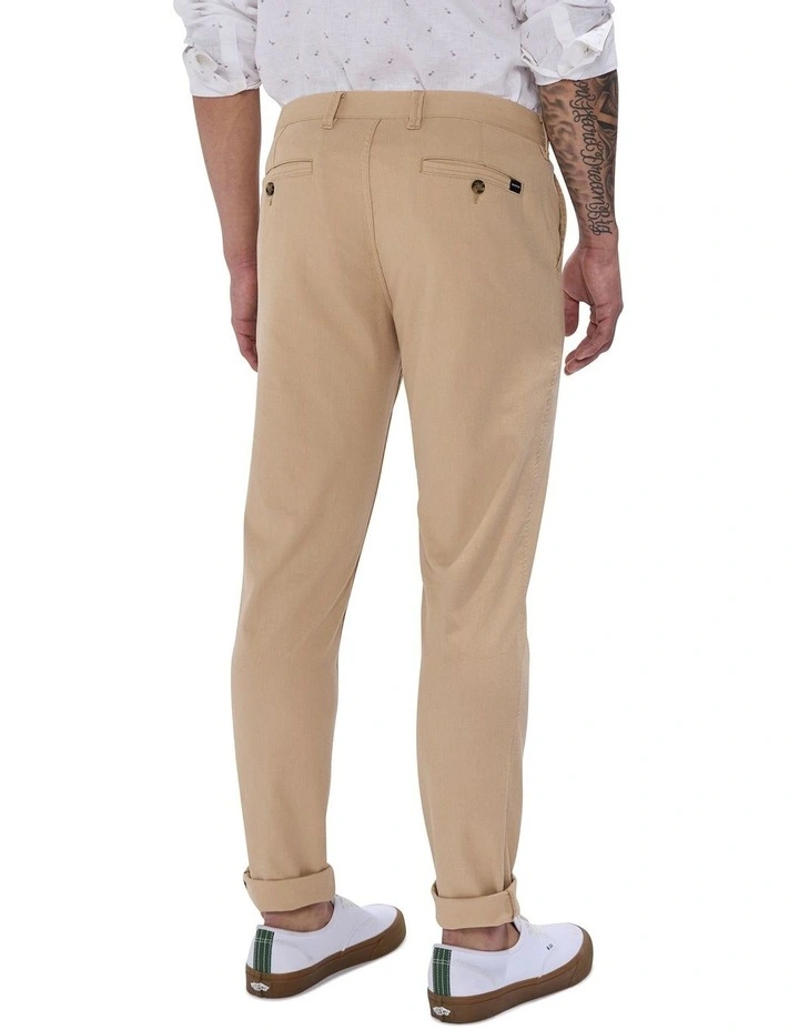 Brayden Textured Chino Pant in Boulder image 4