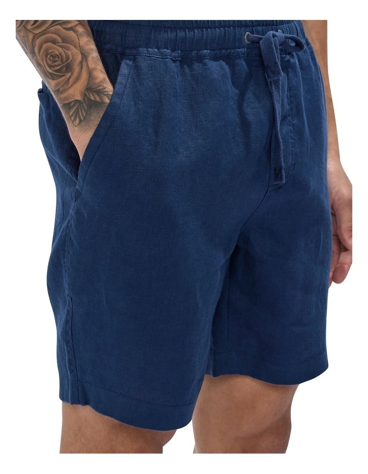 George Linen Short in Navy image 3