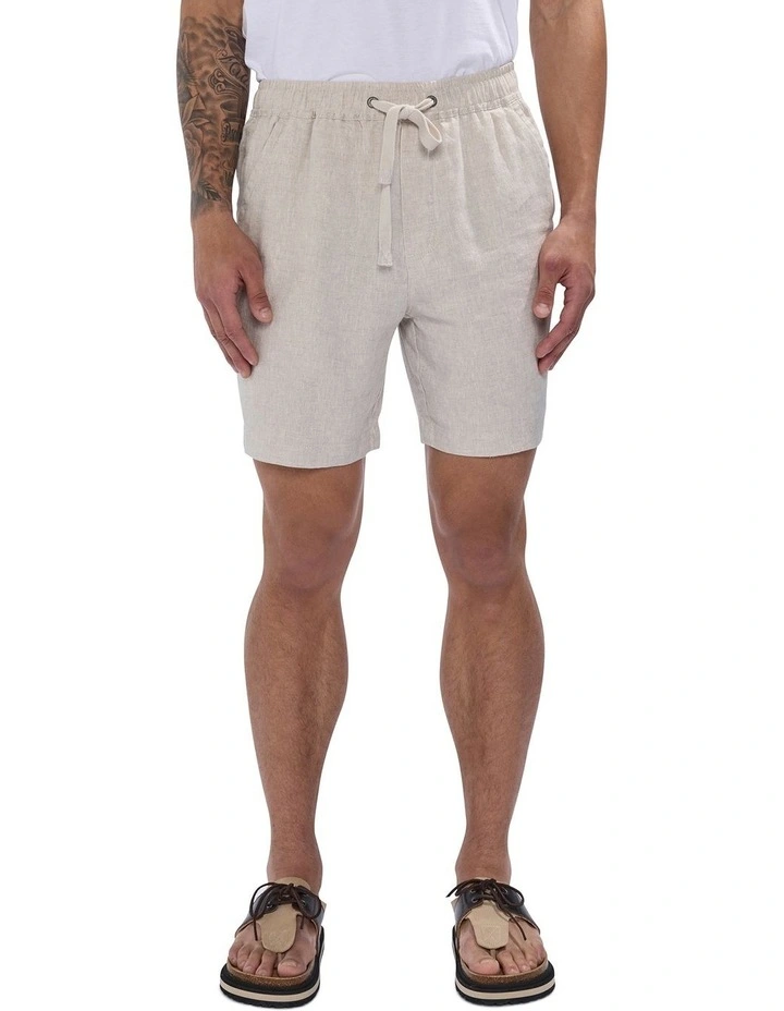 George Linen Short in Natural image 2