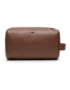 Hayden Leather Washbag in Tan