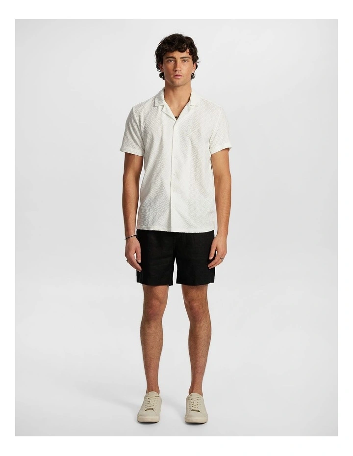 Manta Linen Short in Black image 6
