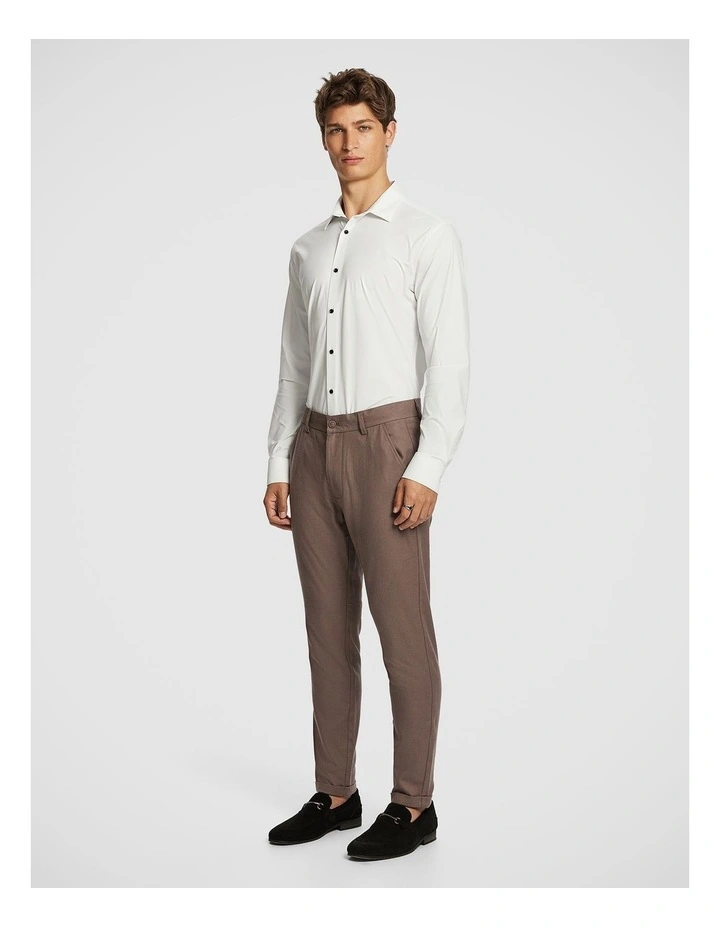 Amare Skinny Linen Blend Chino in Coffee image 5