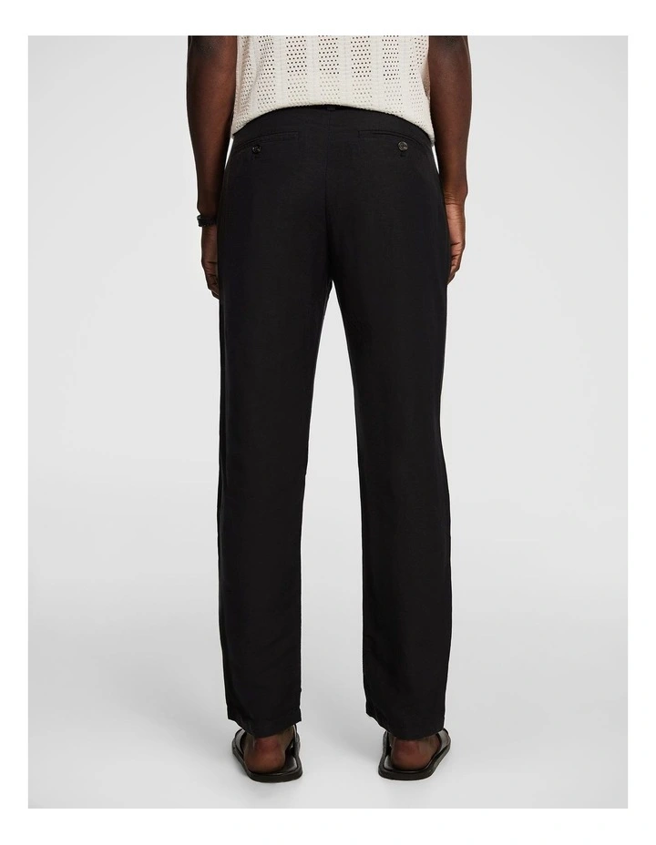 Ferrara Relaxed Chino in Black image 2