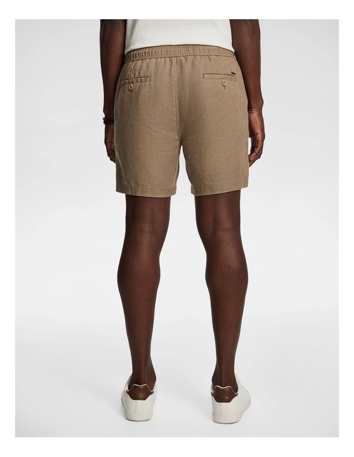 Manta Pure Linen Short in Mocha image 2