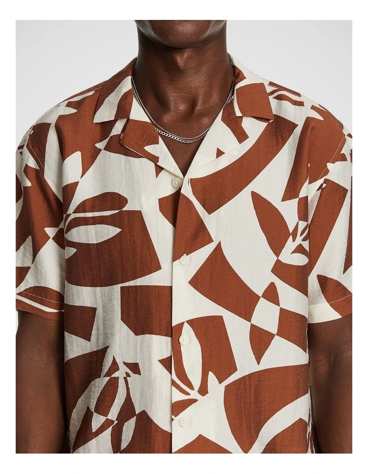 Larson Print Shirt in Caramel image 3