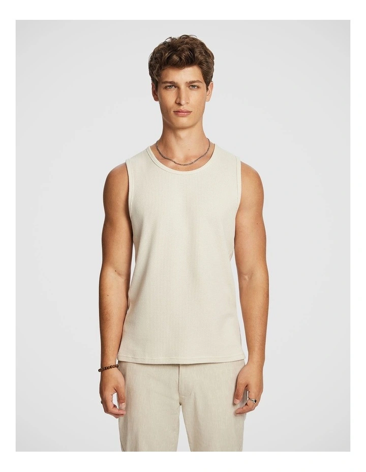 Baxter Singlet in Natural image 1