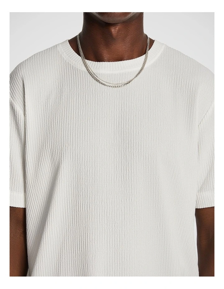 Eli Textured Tee in White image 3