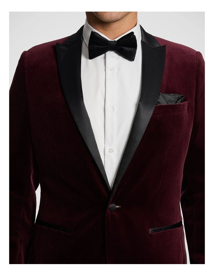 Milan Velvet Tuxedo Jacket in Burgundy image 2