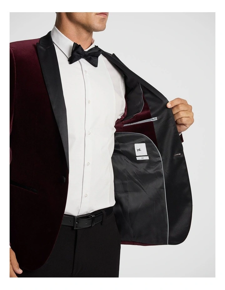 Milan Velvet Tuxedo Jacket in Burgundy image 4