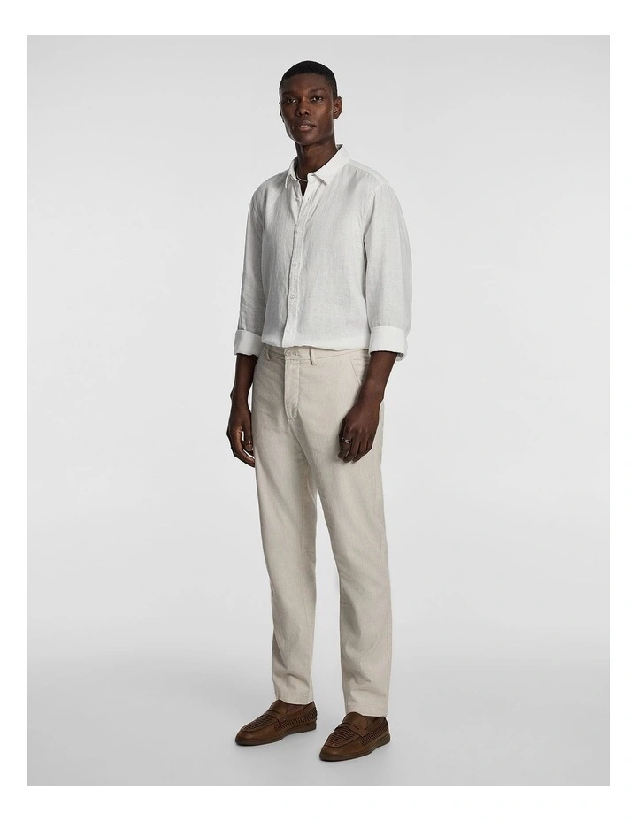 Huxley Linen Blend Chino in Cream image 5