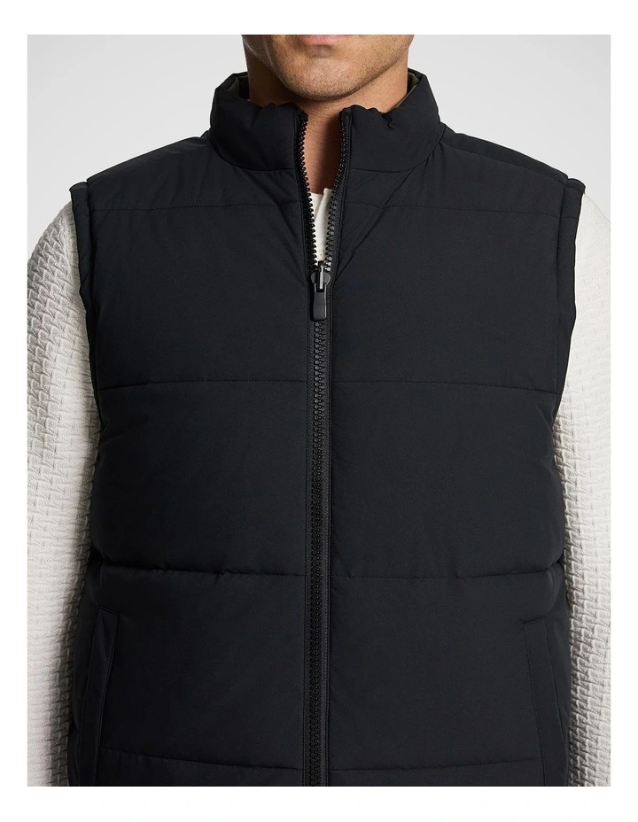 Finn Reversible Vest in Black image 5
