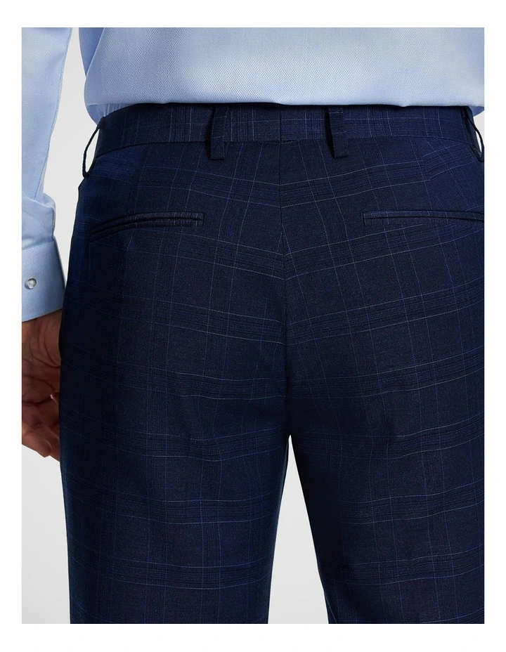 Bernardo Slim Dress Pant in Navy image 5