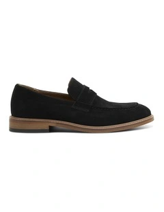 Maddox Suede Loafer in Black