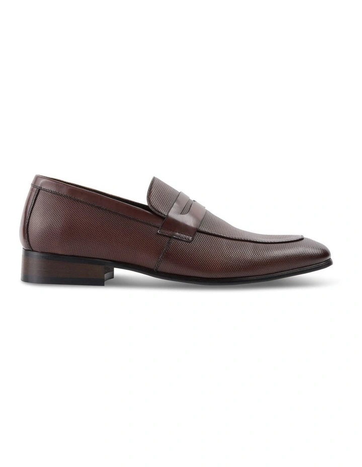 Beau Textured Leather Loafer in Chestnut image 1