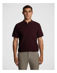 Wesley Knitted Polo Shirt in Burgundy