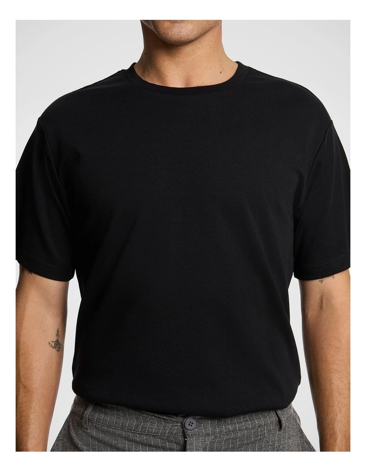 Zion Relaxed Mercerised Cotton Tee in Black image 3