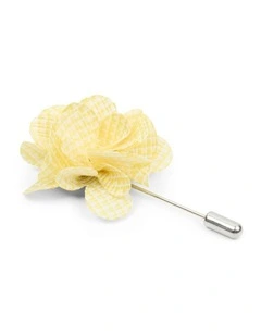 Patras Floral Lapel Pin in Yellow