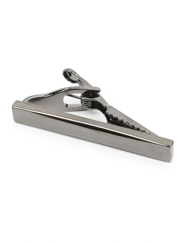 Polished 4 Cm Tie Bar in Gunmetal image 1