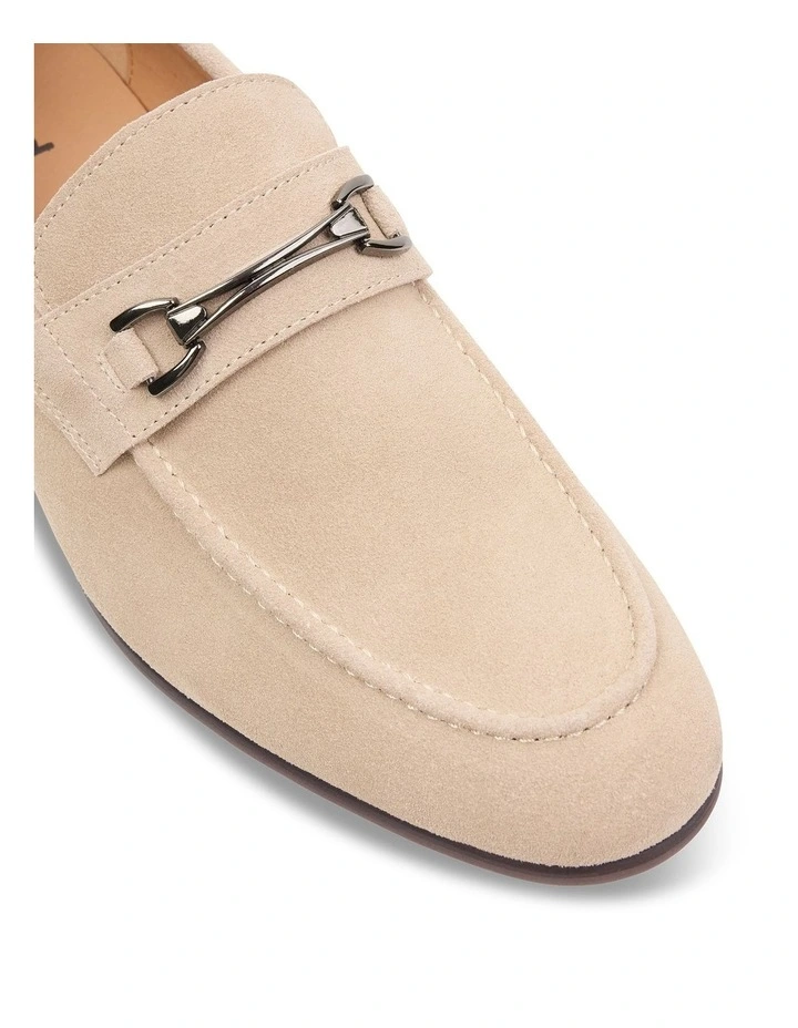 Phoenix Suede Loafer in Natural image 4