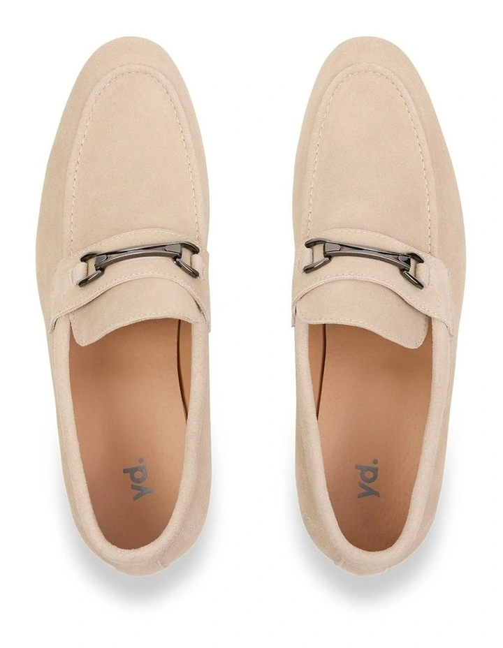 Phoenix Suede Loafer in Natural image 5