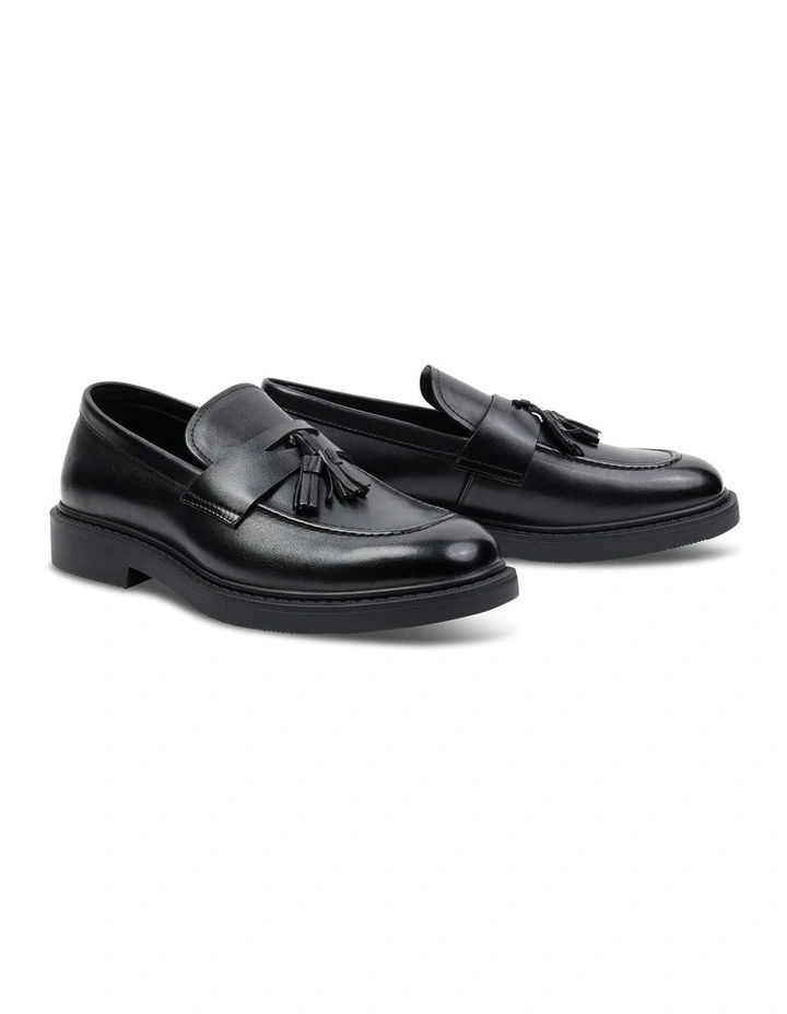 Chester Tassel Loafer in Black image 3