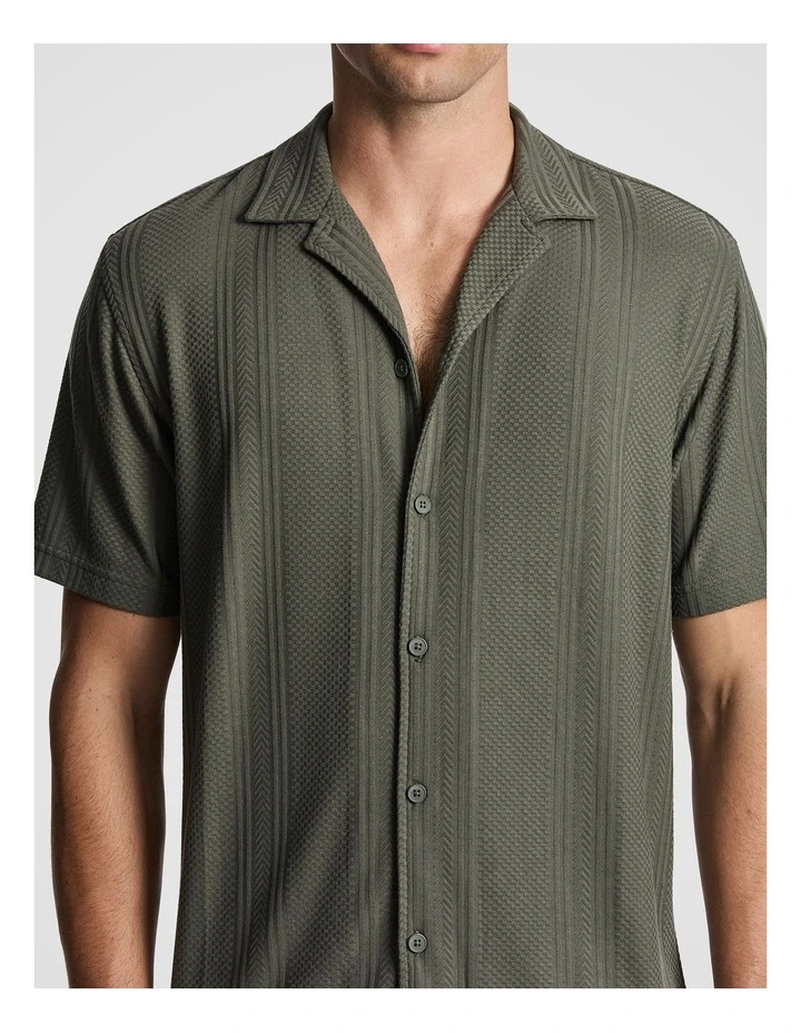 Ziven Jersey Shirt in Green image 3