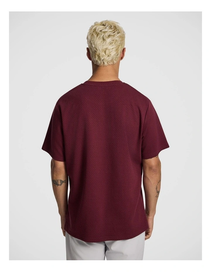 Lynx Textured Tee in Burgundy image 2