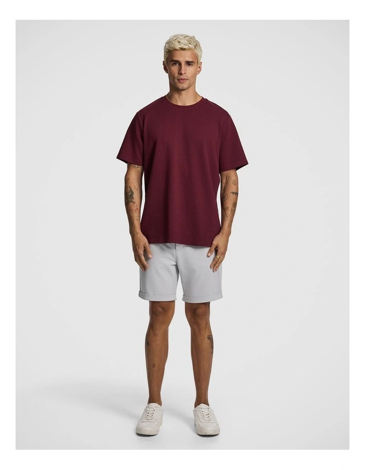 Lynx Textured Tee in Burgundy image 5