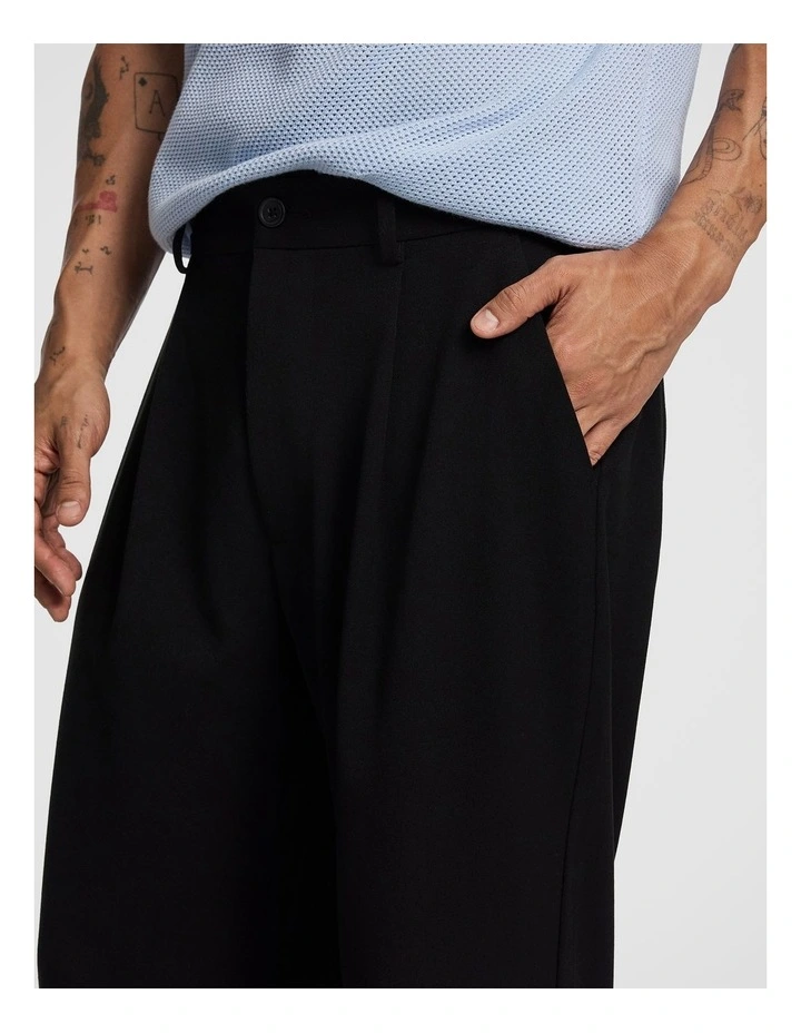 Brooks Pleated Wide Chino in Black image 3