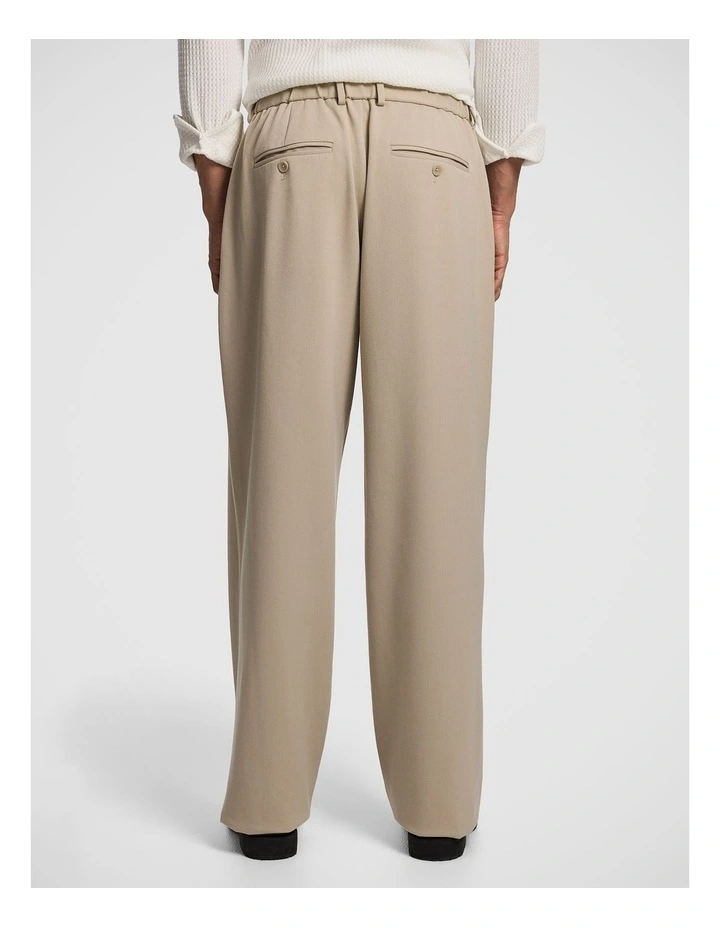 Brooks Pleated Wide Chino in Natural image 2