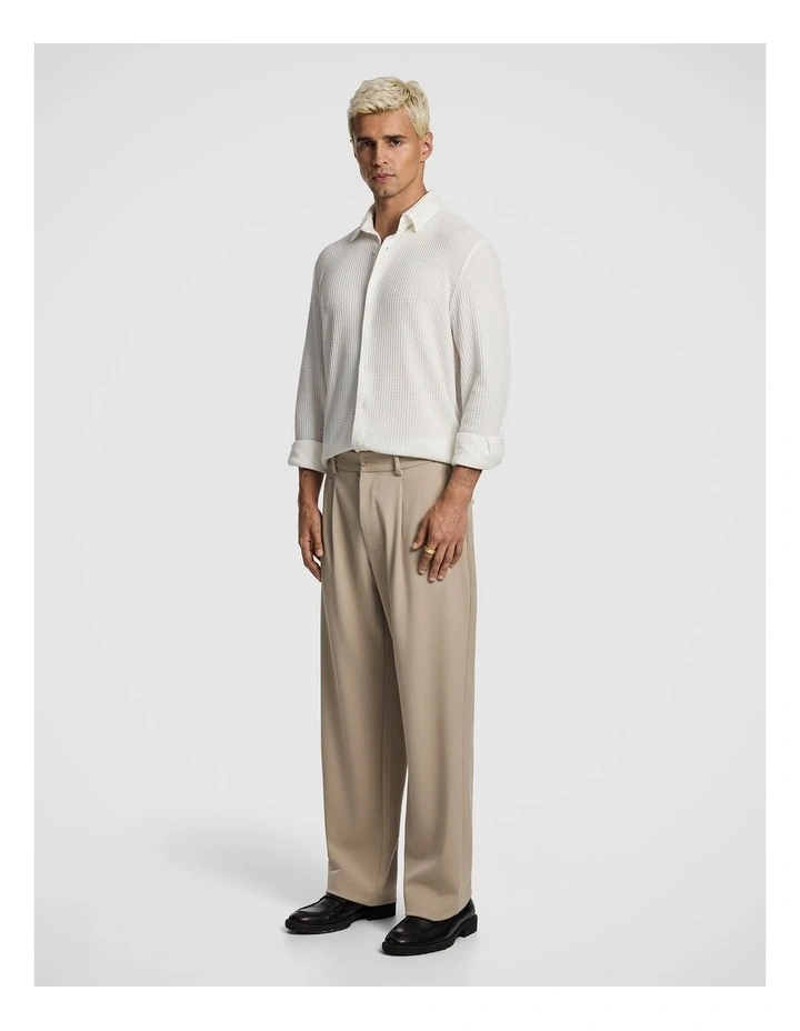 Brooks Pleated Wide Chino in Natural image 4