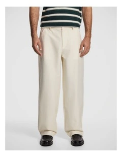Barrel Leg Chino in Off White