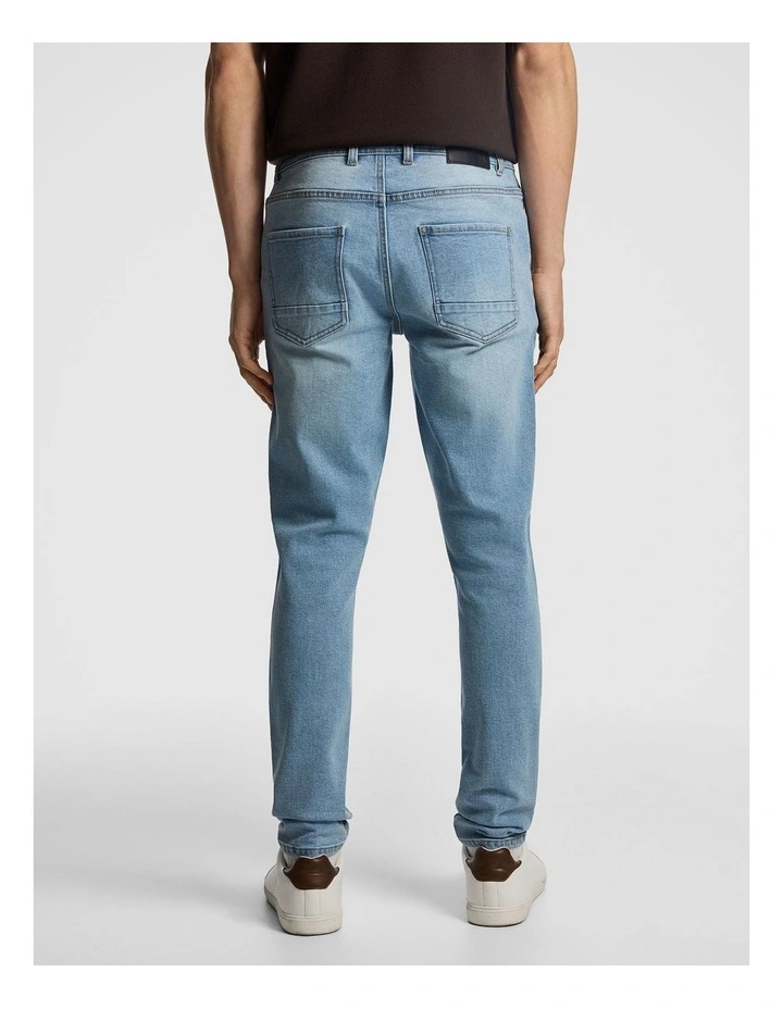 Guy Skinny Jean in Light Wash image 2