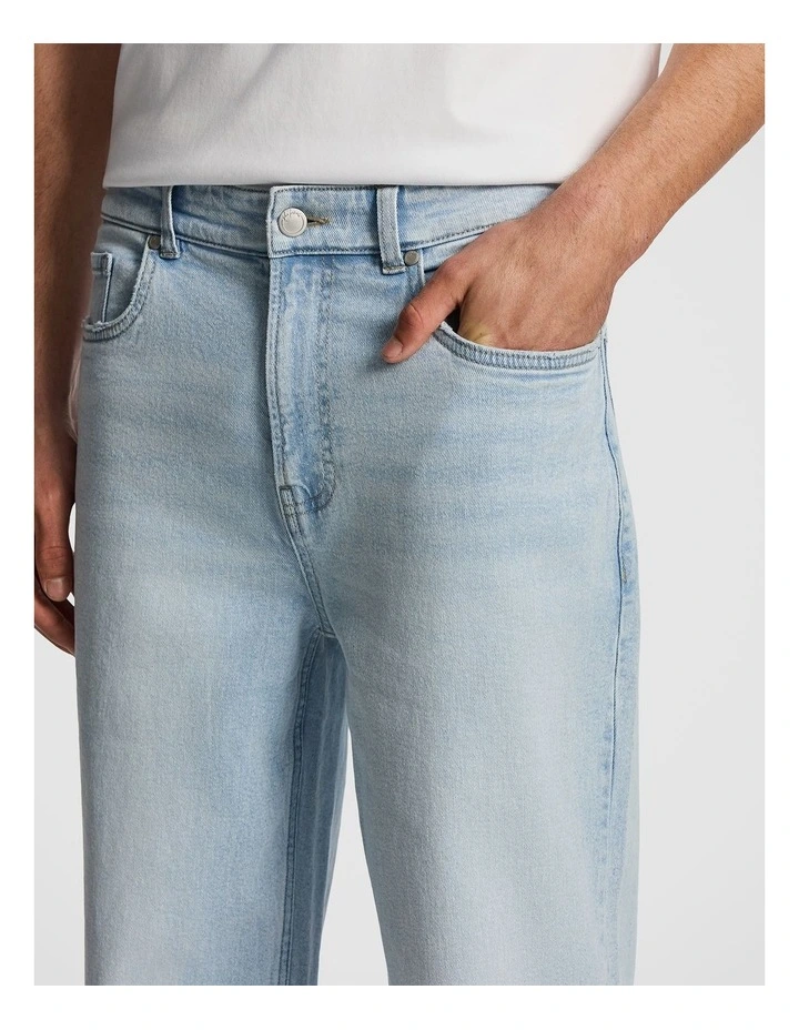 Hawk Baggy Jean in Light Wash image 4