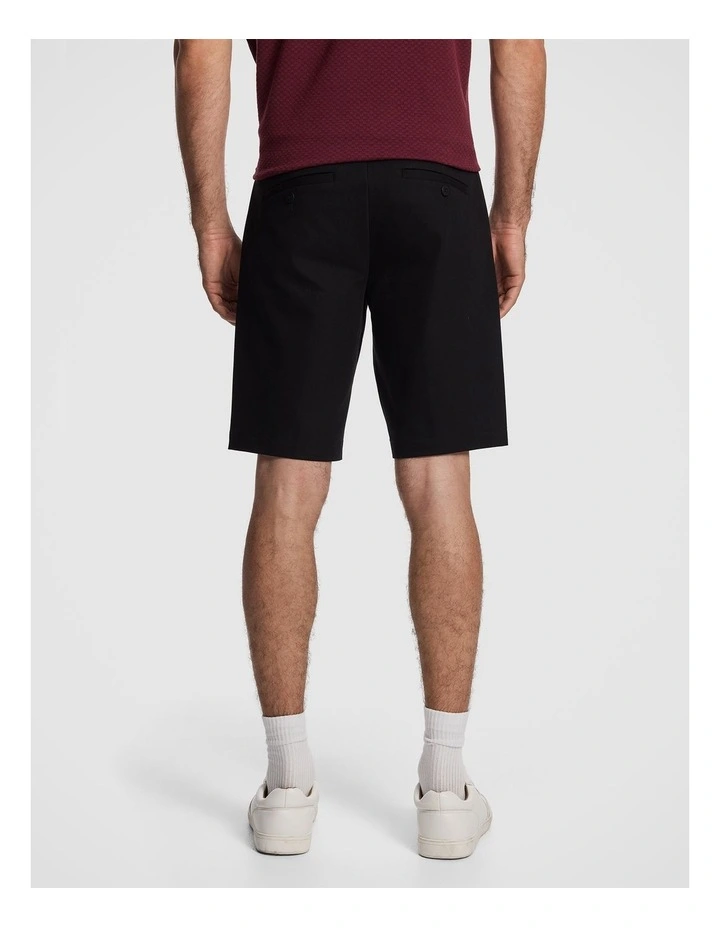 Energy Regular Short in Black image 2