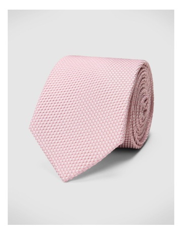Pink colour