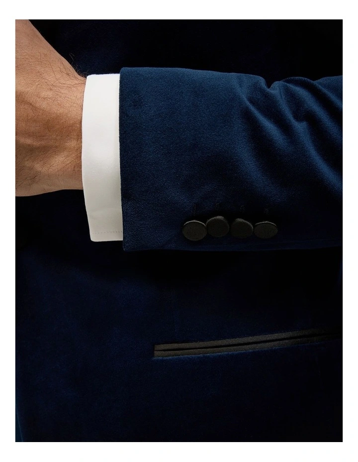 Black Tie Velvet Tuxedo in Midnight image 6
