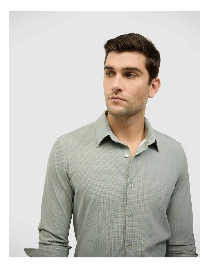 Micro-geo Travel Long Sleeve Shirt in Green image 1