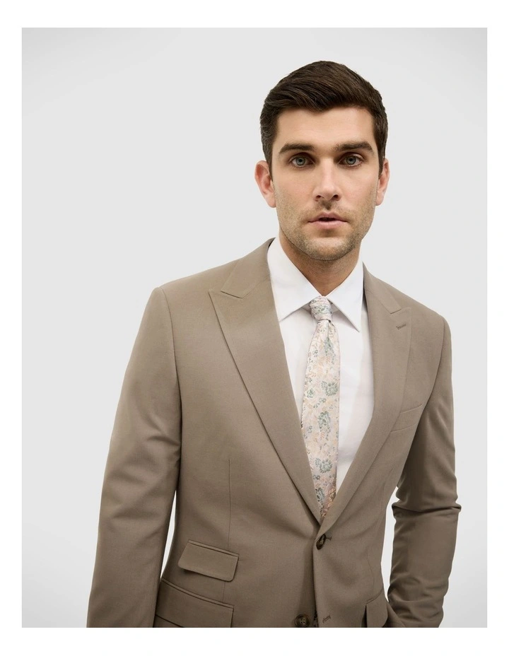 Single Breasted Tailored Jacket in Mushroom image 4