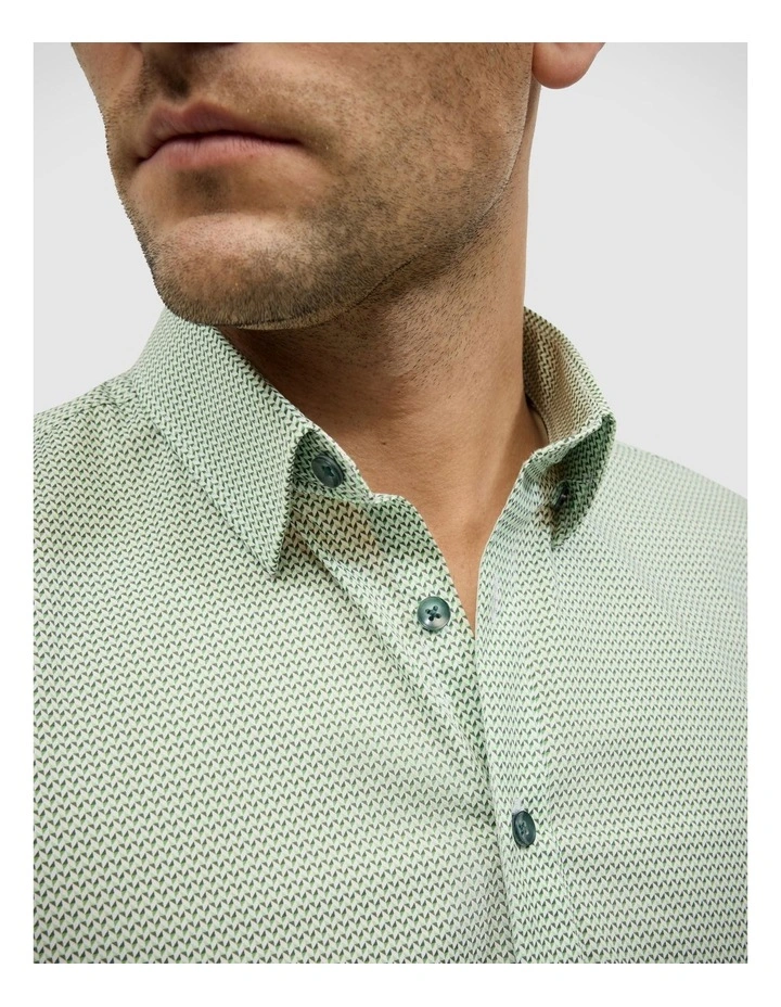 Herringbone Geo Print Long Sleeve Shirt in Green image 4