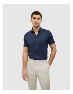 Travel Performance Short Sleeve Shirt in Navy